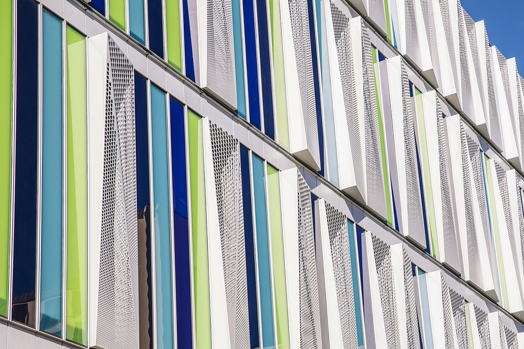 ZO Oakland Lake Merritt Apartments - Exterior detail