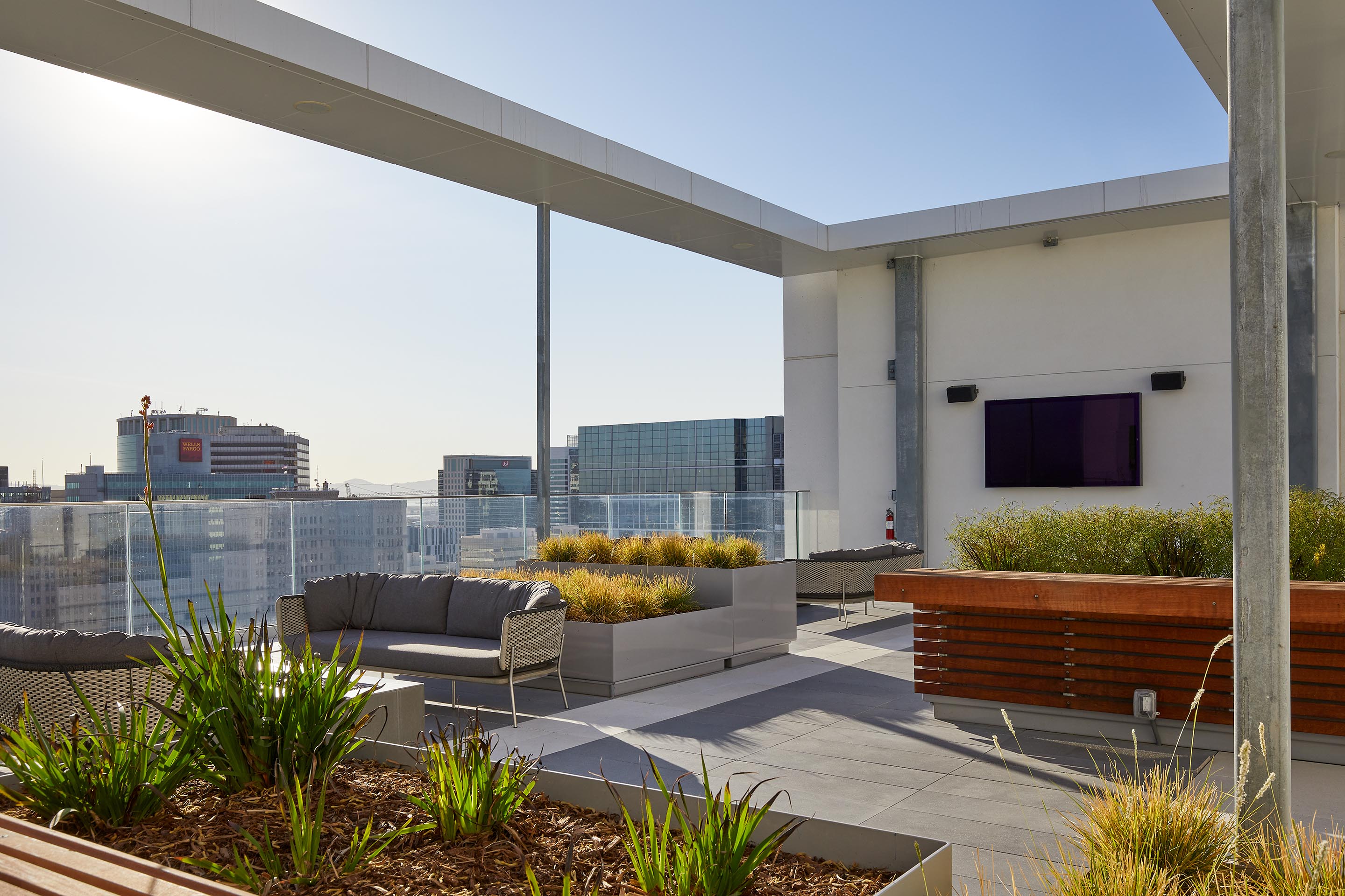 Outdoor Roof Deck