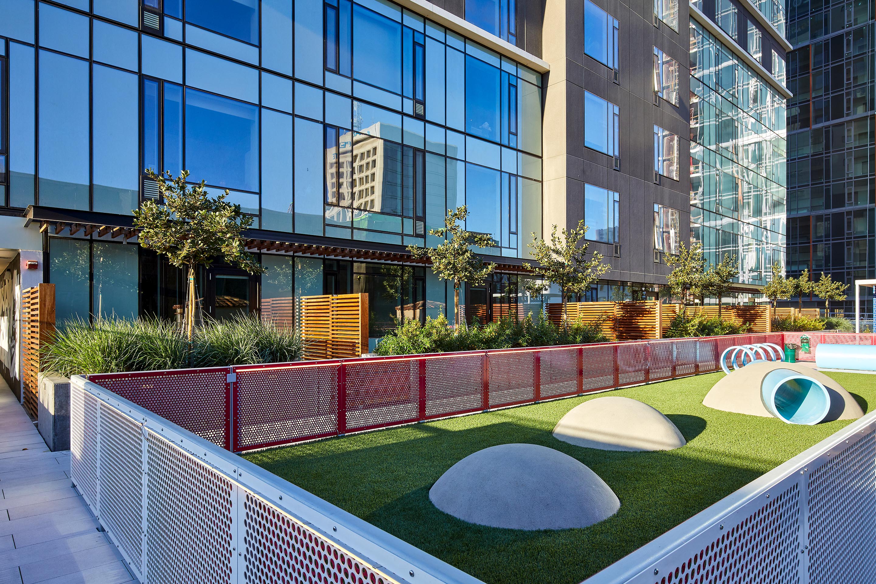 Dog Run | ZO Oakland Apartments